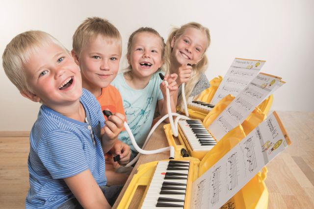 Dr. h.c. Dieter Fröhlich, Gründer der Musikschule Fröhlich