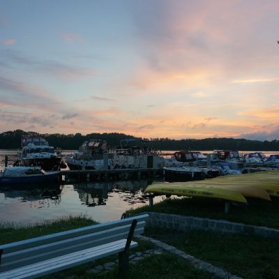 bb6647ff-6e3d-4ef0-ac7a-f1f6448bd82d.jpg