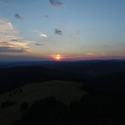 c8c19bc9-5d90-4452-9b5a-d0ae877969bd.jpg