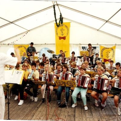 Fröhliches Harmonika-Orchester Krauschwitz, Bild 1 von 23