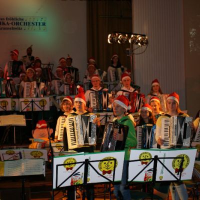 VororchesterUnser Akkordeon-Nachwuchs kann sich sehen lassen:, Bild 19 von 34
