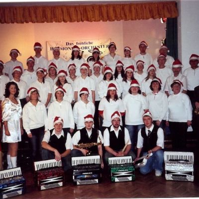 Fröhliches Harmonika-Orchester Krauschwitz, Bild 12 von 23