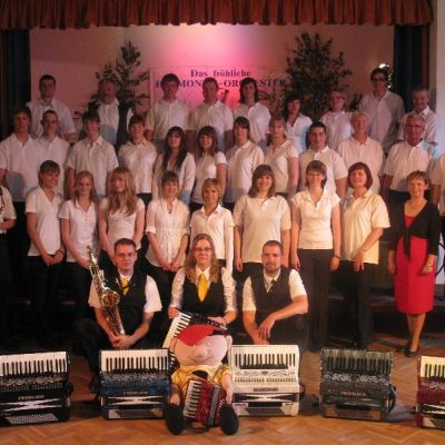 Fröhliches Harmonika-Orchester Krauschwitz, Bild 18 von 23