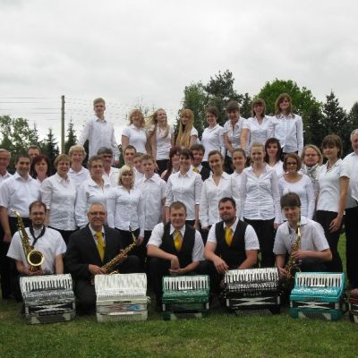 Fröhliches Harmonika-Orchester Krauschwitz, Bild 17 von 23