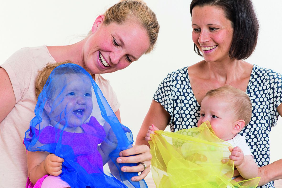 Mamas, Babys und Jongliertücher