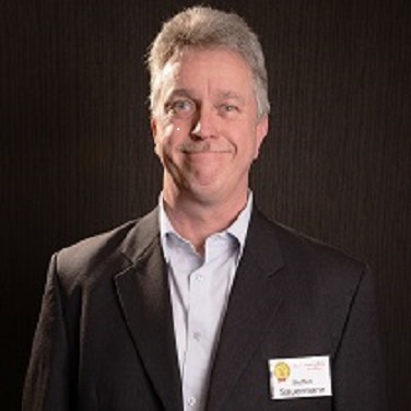 Portrait of Steffen Sauermann