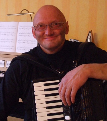 Portrait of Frank Schmidt